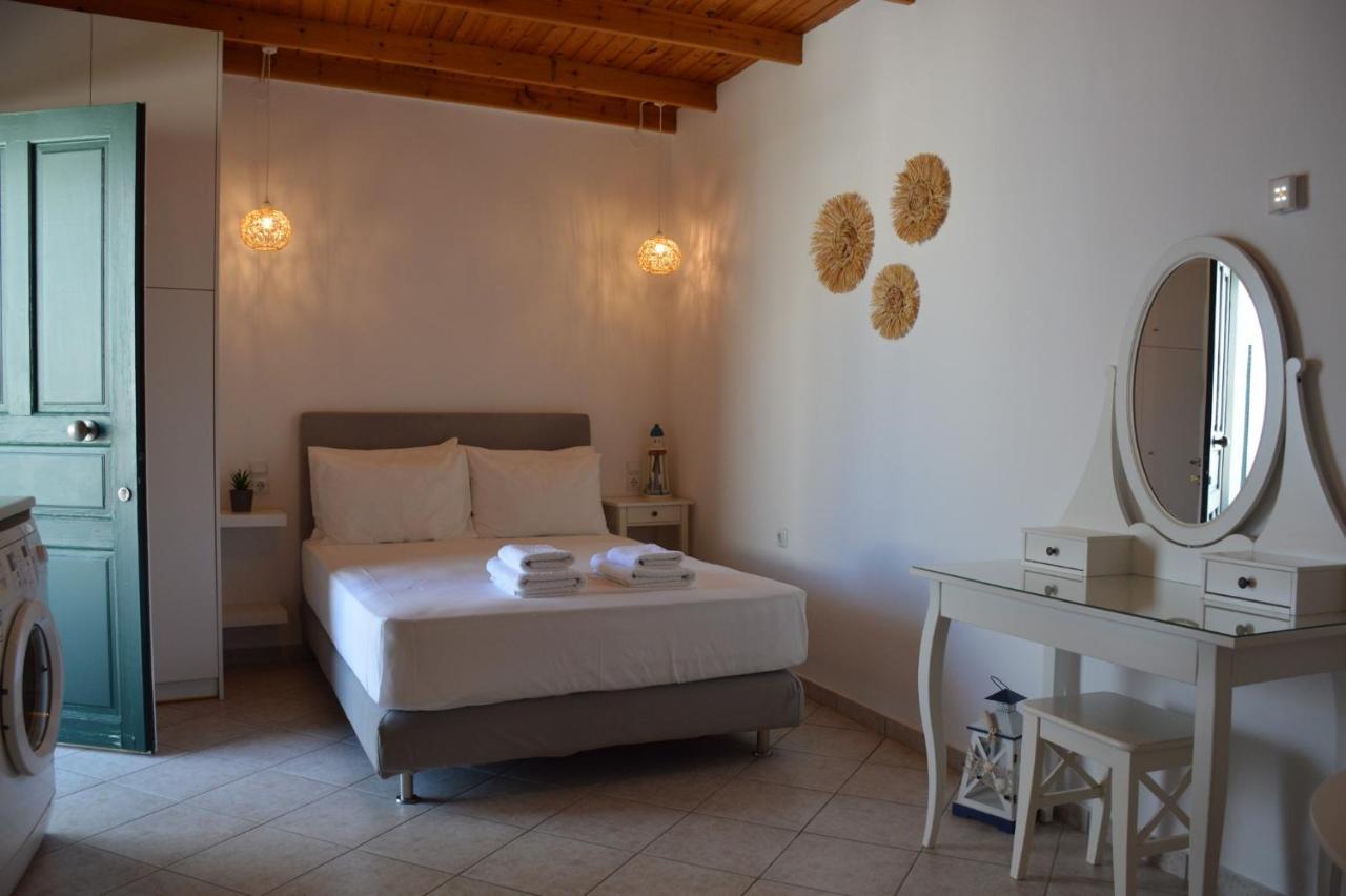 Cute Studio In Milos Trypiti Extérieur photo