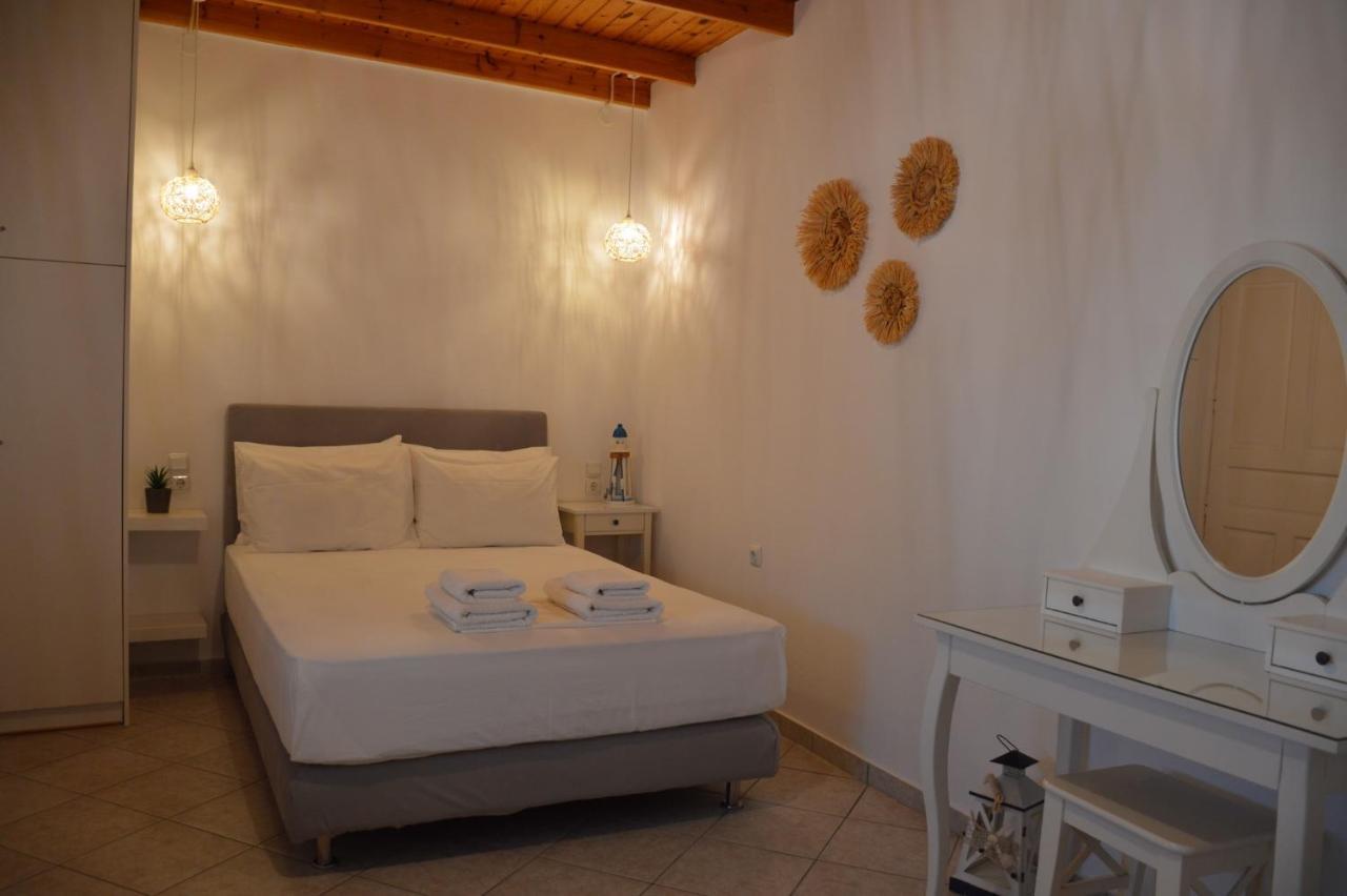 Cute Studio In Milos Trypiti Extérieur photo