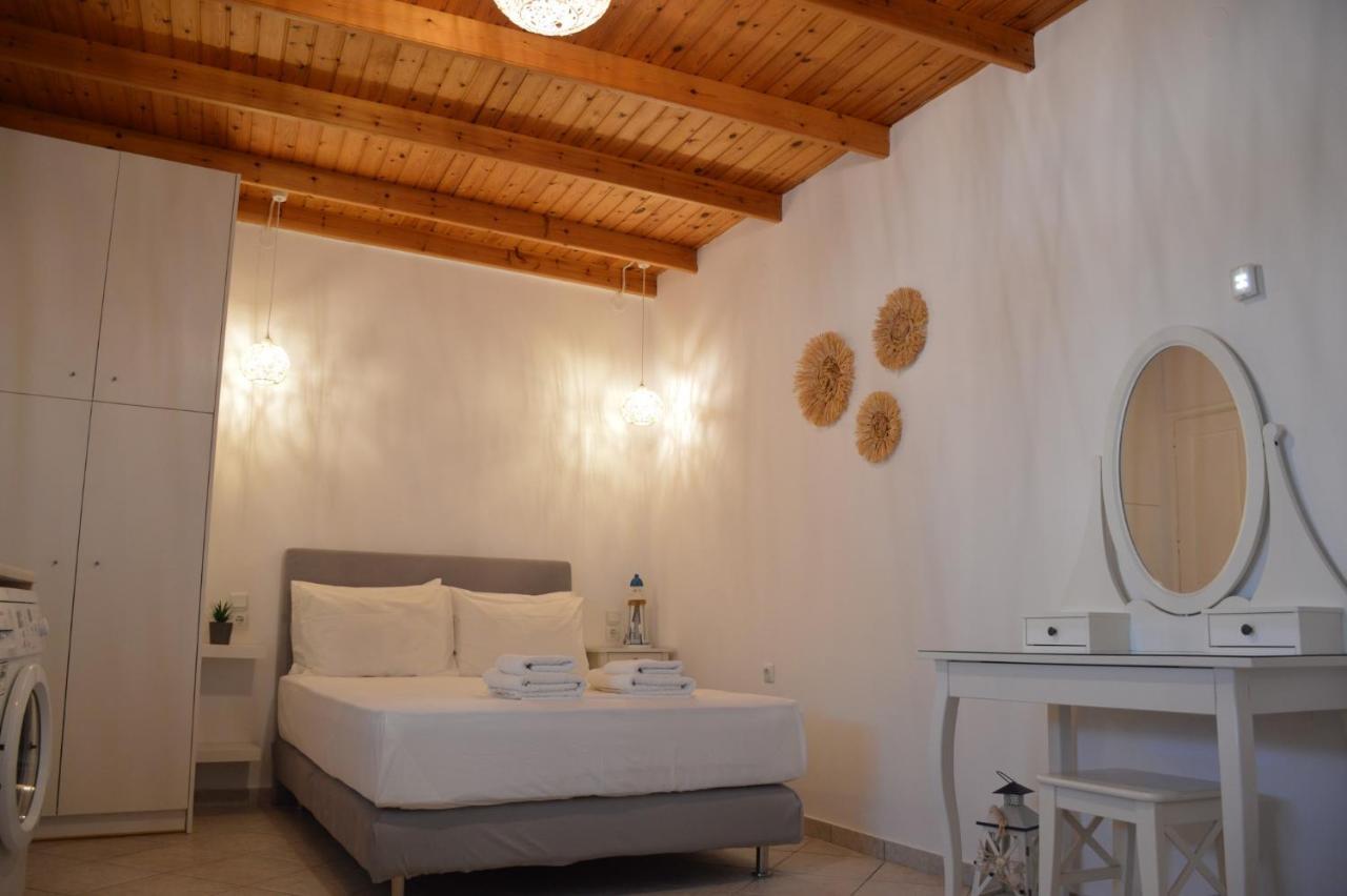 Cute Studio In Milos Trypiti Extérieur photo